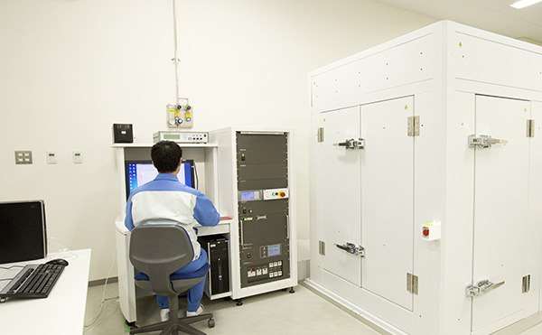 ［AES］オージェ電子分光法